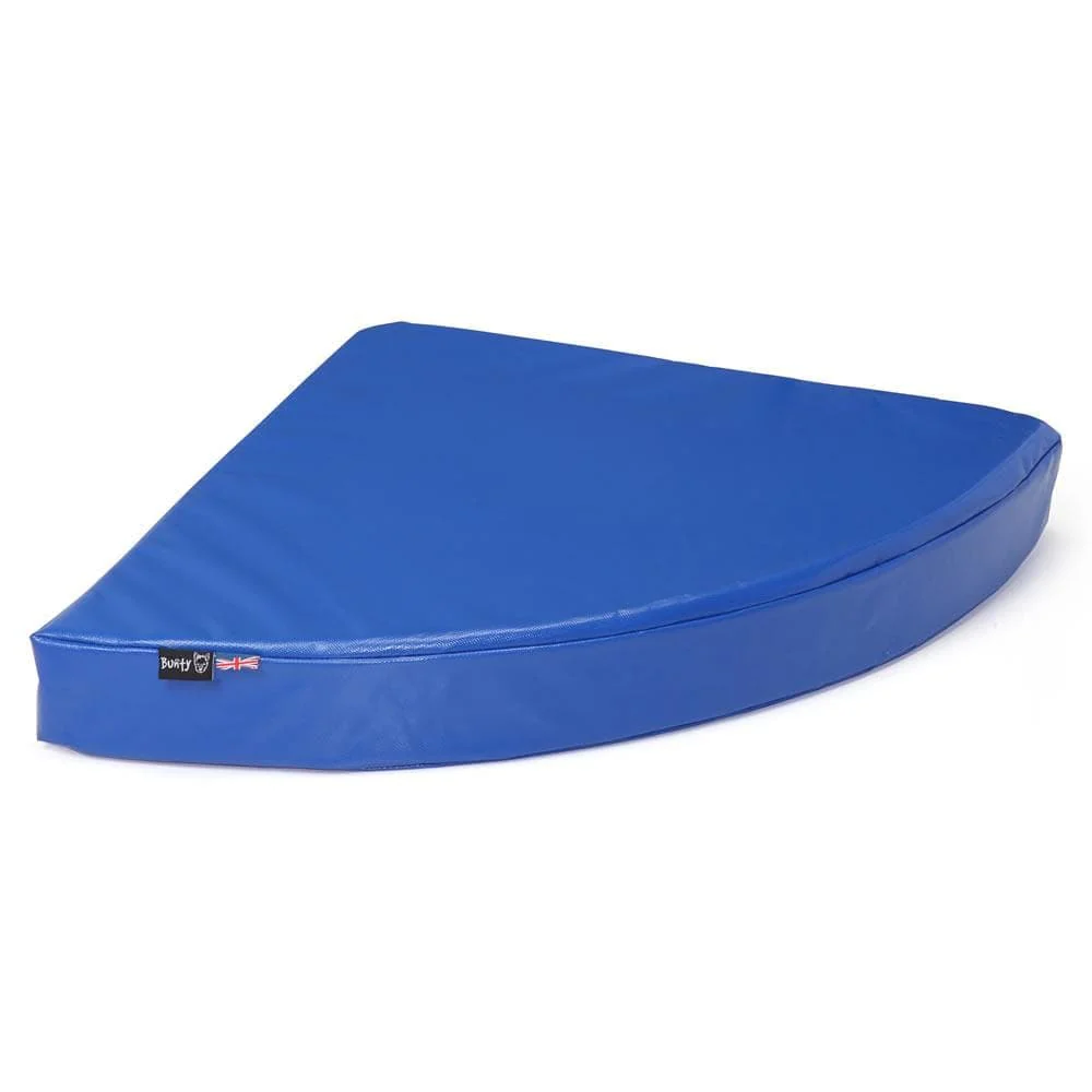 Corner Dog Bed - Bunty Outback, Hard-Wearing Dog Beds - Image 14