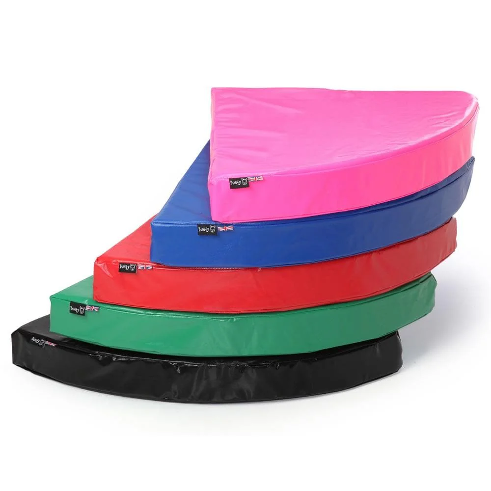 Corner Dog Bed - Bunty Outback, Hard-Wearing Dog Beds - Image 3
